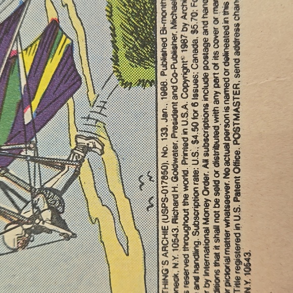 Archie Comic Book - Picture 6 of 7